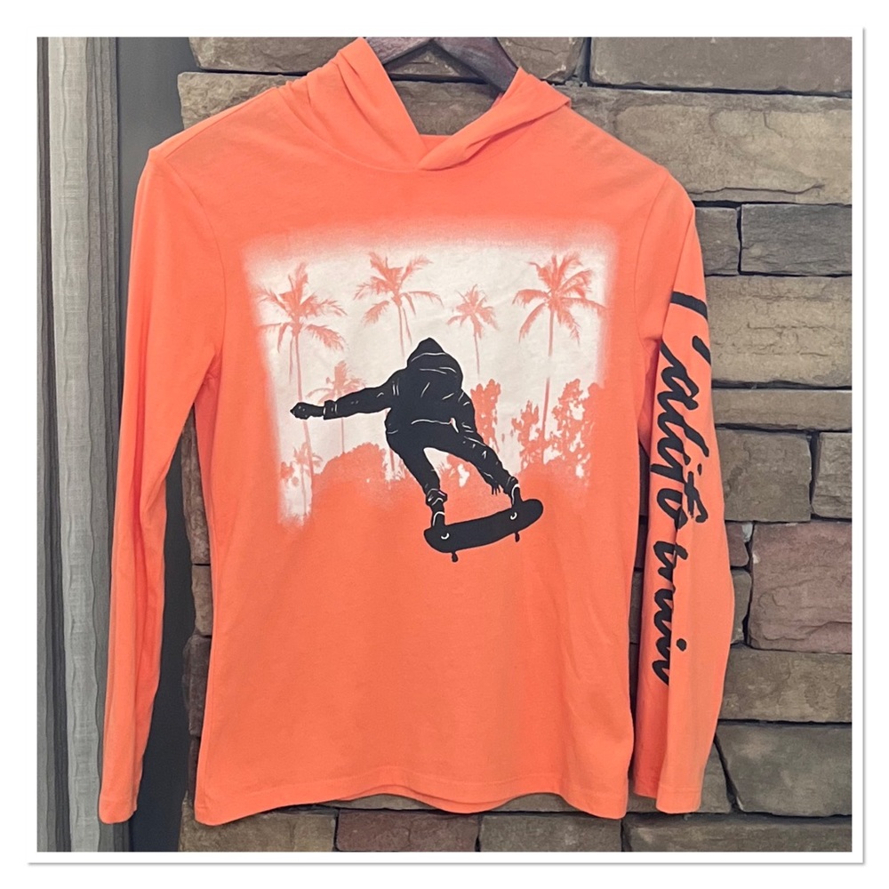 OLD NAVY Kids Peach Skateboarding Long Sleeve Hoodie Tee